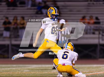 Thumbnail 1 in Mira Mesa @ Valhalla photogallery.