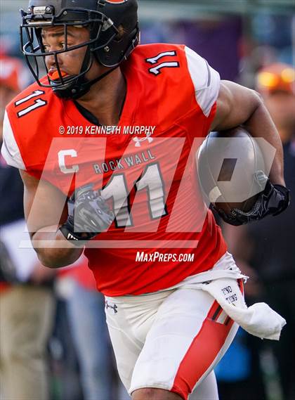 Thumbnail 3 in Klein Oak vs Rockwall (UIL 6A Regional Playoff) photogallery.
