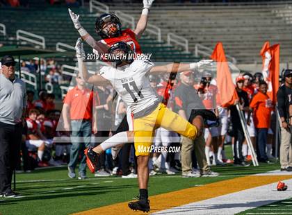 Thumbnail 1 in Klein Oak vs Rockwall (UIL 6A Regional Playoff) photogallery.