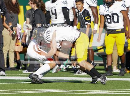 Thumbnail 3 in Klein Oak vs Rockwall (UIL 6A Regional Playoff) photogallery.