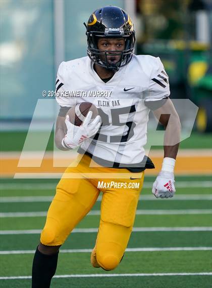 Thumbnail 1 in Klein Oak vs Rockwall (UIL 6A Regional Playoff) photogallery.
