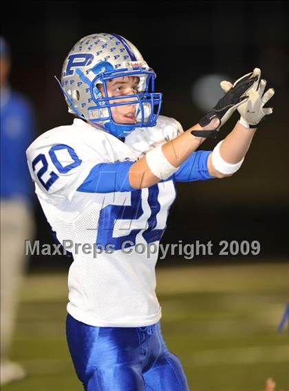 Thumbnail 1 in Pewitt vs. Aubrey (Texas 2A Division II Region II Area Playoffs) photogallery.