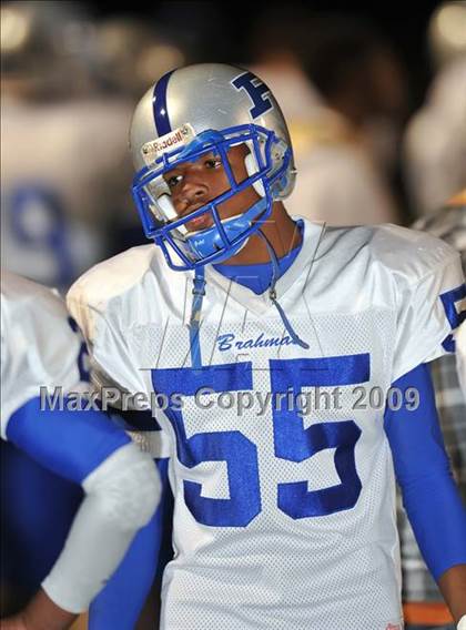 Thumbnail 3 in Pewitt vs. Aubrey (Texas 2A Division II Region II Area Playoffs) photogallery.