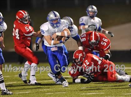 Thumbnail 3 in Pewitt vs. Aubrey (Texas 2A Division II Region II Area Playoffs) photogallery.