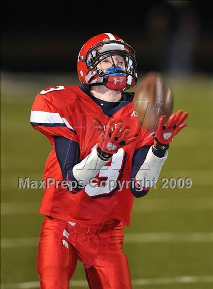 Thumbnail 2 in Pewitt vs. Aubrey (Texas 2A Division II Region II Area Playoffs) photogallery.