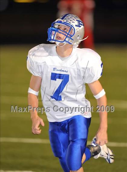 Thumbnail 2 in Pewitt vs. Aubrey (Texas 2A Division II Region II Area Playoffs) photogallery.