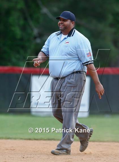 Thumbnail 1 in Washington-Lee @ McLean (VHSL 6A Conf 6 Quarterfinal) photogallery.