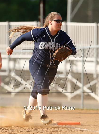 Thumbnail 2 in Washington-Lee @ McLean (VHSL 6A Conf 6 Quarterfinal) photogallery.