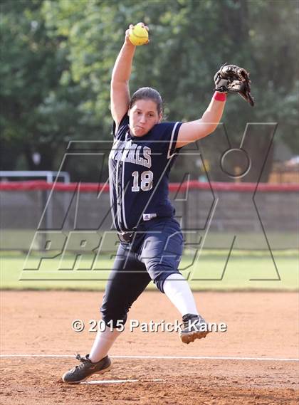 Thumbnail 2 in Washington-Lee @ McLean (VHSL 6A Conf 6 Quarterfinal) photogallery.