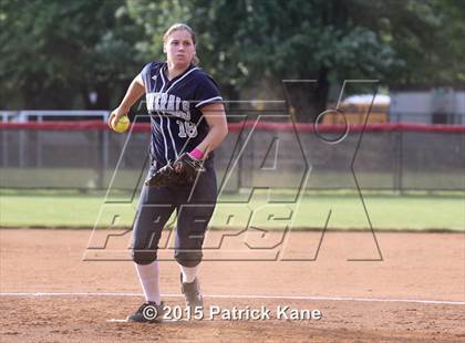 Thumbnail 2 in Washington-Lee @ McLean (VHSL 6A Conf 6 Quarterfinal) photogallery.