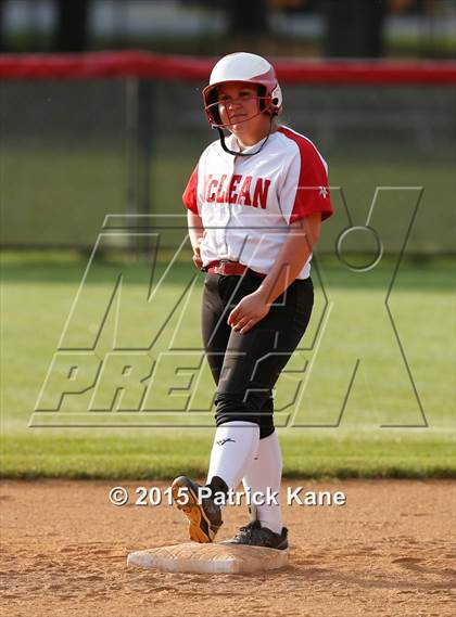 Thumbnail 3 in Washington-Lee @ McLean (VHSL 6A Conf 6 Quarterfinal) photogallery.