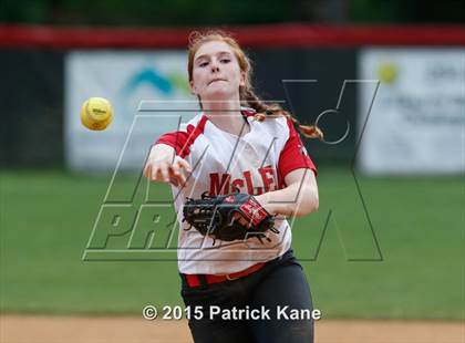 Thumbnail 2 in Washington-Lee @ McLean (VHSL 6A Conf 6 Quarterfinal) photogallery.