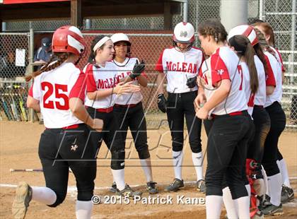 Thumbnail 1 in Washington-Lee @ McLean (VHSL 6A Conf 6 Quarterfinal) photogallery.