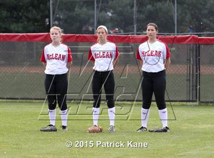 Thumbnail 2 in Washington-Lee @ McLean (VHSL 6A Conf 6 Quarterfinal) photogallery.