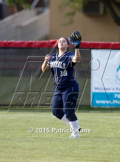 Thumbnail 2 in Washington-Lee @ McLean (VHSL 6A Conf 6 Quarterfinal) photogallery.