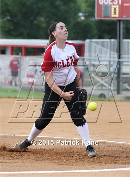 Thumbnail 3 in Washington-Lee @ McLean (VHSL 6A Conf 6 Quarterfinal) photogallery.