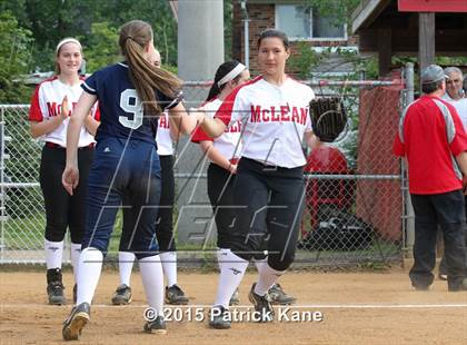 Thumbnail 1 in Washington-Lee @ McLean (VHSL 6A Conf 6 Quarterfinal) photogallery.