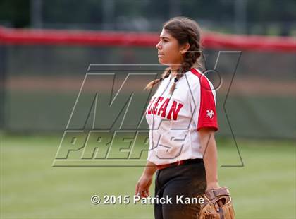 Thumbnail 3 in Washington-Lee @ McLean (VHSL 6A Conf 6 Quarterfinal) photogallery.