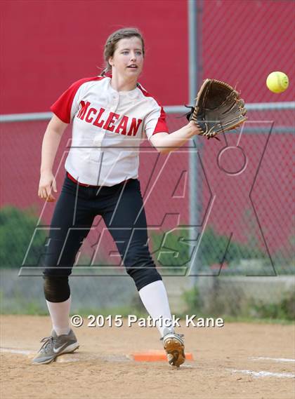 Thumbnail 2 in Washington-Lee @ McLean (VHSL 6A Conf 6 Quarterfinal) photogallery.