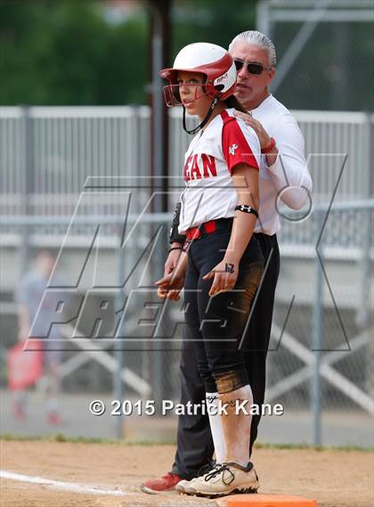 Thumbnail 1 in Washington-Lee @ McLean (VHSL 6A Conf 6 Quarterfinal) photogallery.