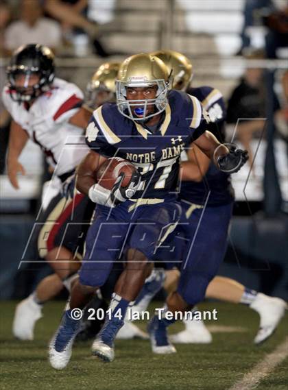 Thumbnail 2 in Oaks Christian @ Notre Dame photogallery.