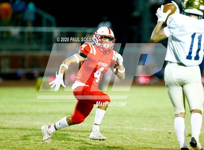 Thumbnail 2 in Holy Cross vs. Antonian Prep photogallery.