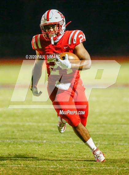 Thumbnail 2 in Holy Cross vs. Antonian Prep photogallery.