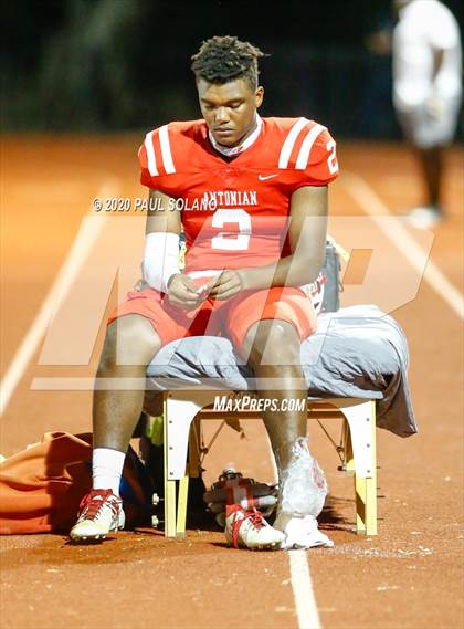 Thumbnail 1 in Holy Cross vs. Antonian Prep photogallery.