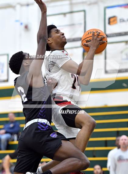 Thumbnail 2 in Franklin vs. Fairfield (Jack Scott Tournament) photogallery.