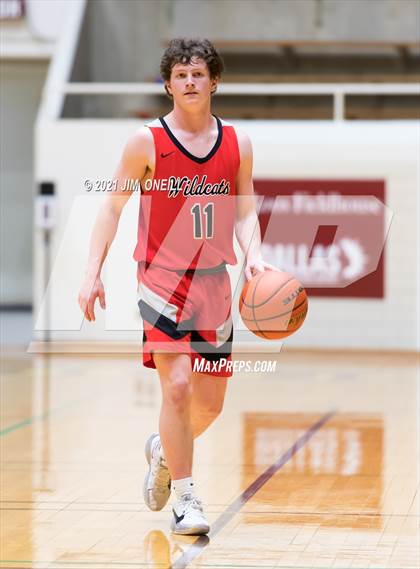 Thumbnail 3 in  Lake Highlands vs Coppell (UIL 6A Area Playoff) photogallery.