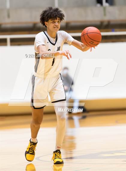 Thumbnail 1 in  Lake Highlands vs Coppell (UIL 6A Area Playoff) photogallery.