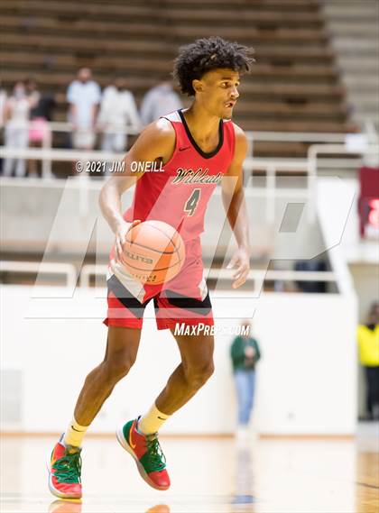 Thumbnail 3 in  Lake Highlands vs Coppell (UIL 6A Area Playoff) photogallery.