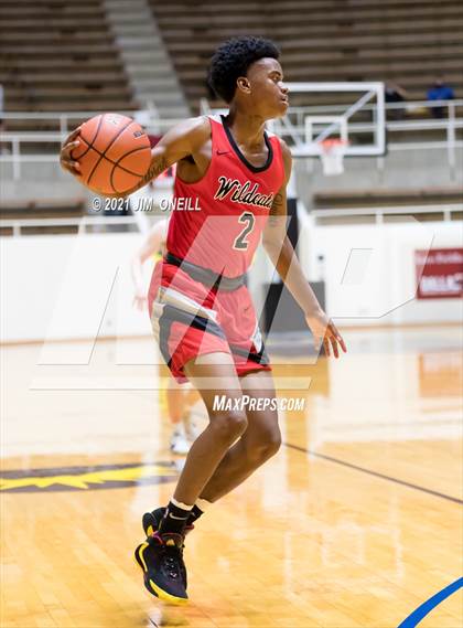 Thumbnail 3 in  Lake Highlands vs Coppell (UIL 6A Area Playoff) photogallery.