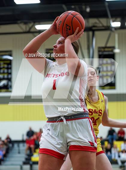 Thumbnail 3 in Pottsboro vs. S & S Consolidated (UIL 3A Area Playoff) photogallery.