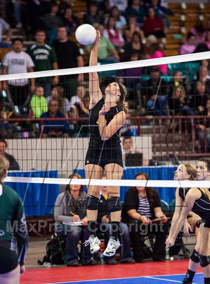 Thumbnail 3 in Fleming vs. Caliche (CHSAA 1A Championship) photogallery.