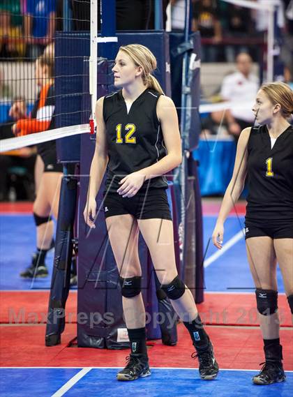 Thumbnail 1 in Fleming vs. Caliche (CHSAA 1A Championship) photogallery.