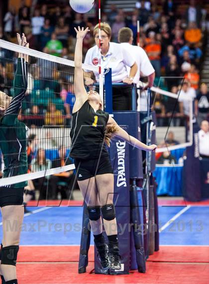 Thumbnail 1 in Fleming vs. Caliche (CHSAA 1A Championship) photogallery.