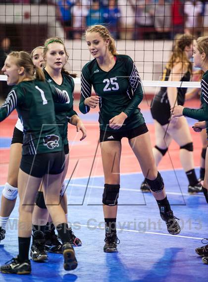 Thumbnail 1 in Fleming vs. Caliche (CHSAA 1A Championship) photogallery.