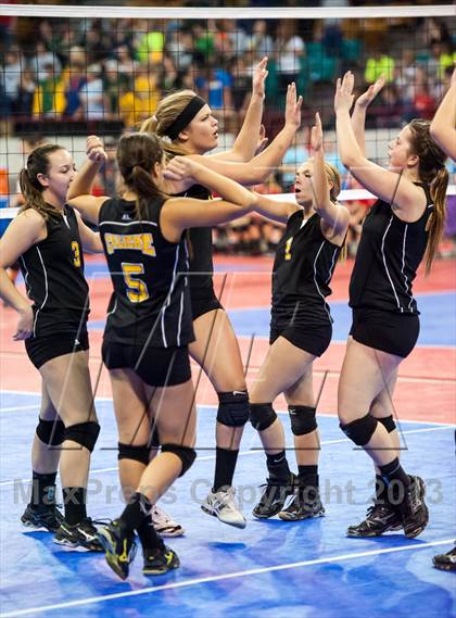 Thumbnail 1 in Fleming vs. Caliche (CHSAA 1A Championship) photogallery.