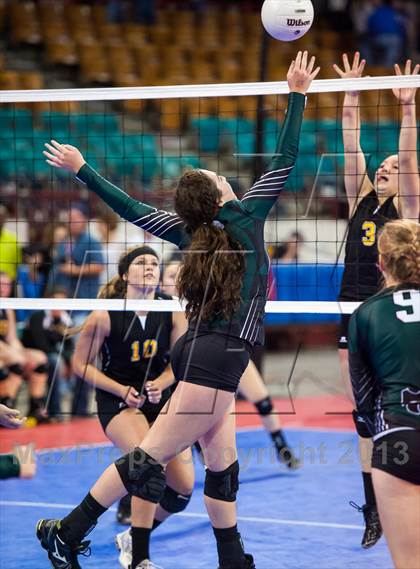 Thumbnail 3 in Fleming vs. Caliche (CHSAA 1A Championship) photogallery.