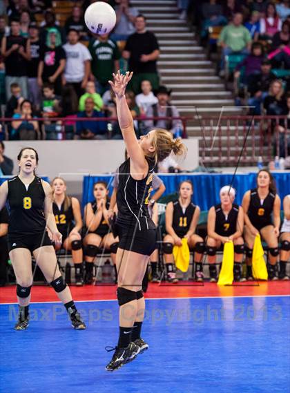 Thumbnail 3 in Fleming vs. Caliche (CHSAA 1A Championship) photogallery.