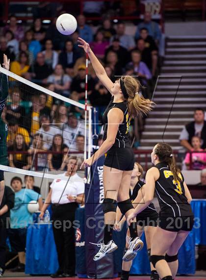 Thumbnail 2 in Fleming vs. Caliche (CHSAA 1A Championship) photogallery.