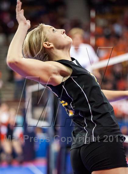 Thumbnail 1 in Fleming vs. Caliche (CHSAA 1A Championship) photogallery.