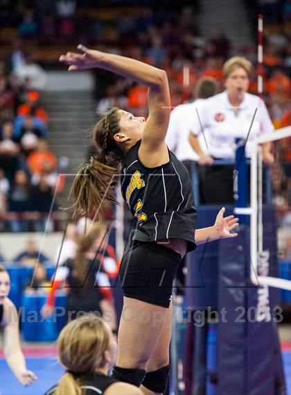 Thumbnail 3 in Fleming vs. Caliche (CHSAA 1A Championship) photogallery.