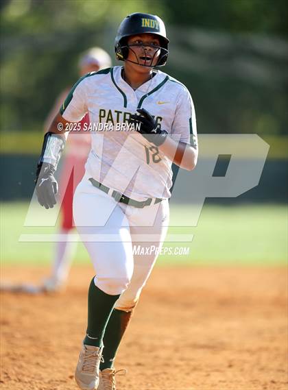 Thumbnail 2 in Charlotte Catholic @ Independence photogallery.