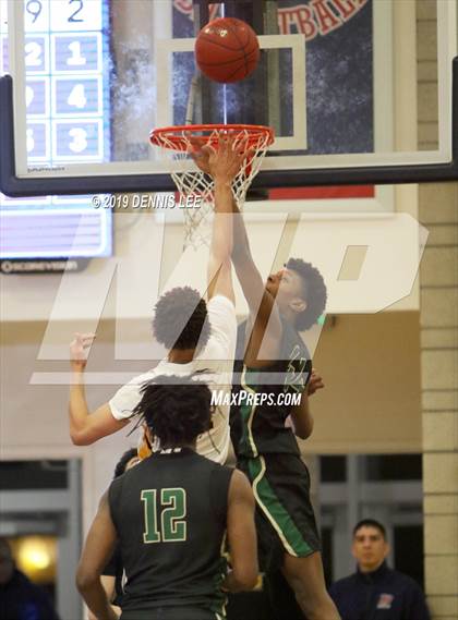Thumbnail 1 in Moreau Catholic @ Bishop O'Dowd (CIF NCS D2 Final) photogallery.