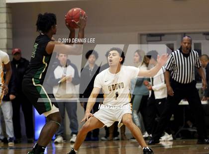 Thumbnail 2 in Moreau Catholic @ Bishop O'Dowd (CIF NCS D2 Final) photogallery.