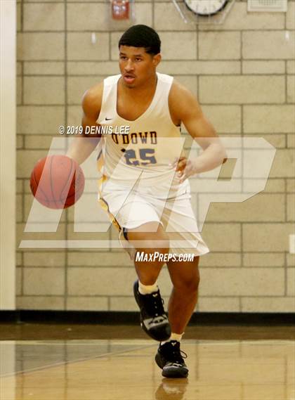 Thumbnail 2 in Moreau Catholic @ Bishop O'Dowd (CIF NCS D2 Final) photogallery.
