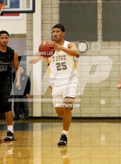 Thumbnail 3 in Moreau Catholic @ Bishop O'Dowd (CIF NCS D2 Final) photogallery.
