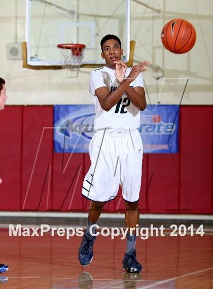 Thumbnail 1 in Windward vs. Chino Hills (Fairfax State Preview) photogallery.